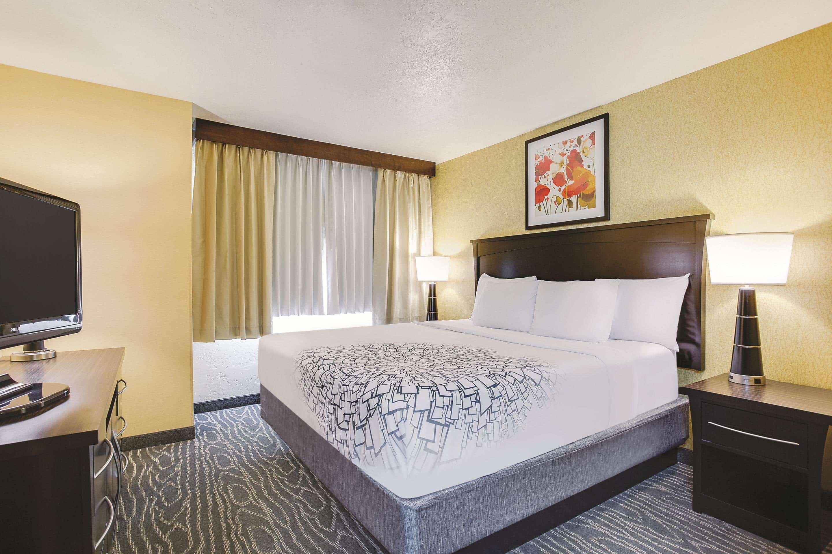 La Quinta By Wyndham Logan Hotel Eksteriør billede