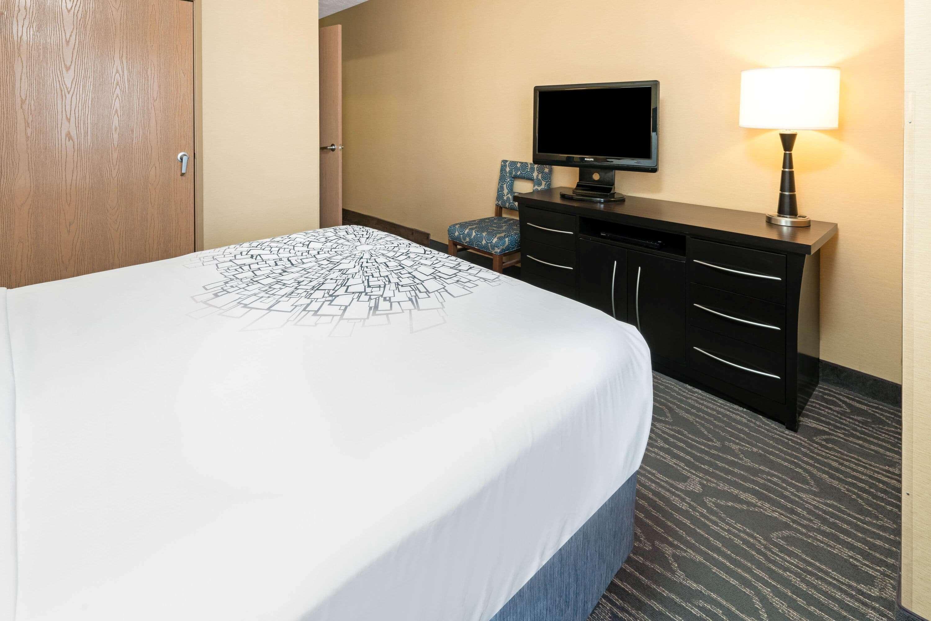 La Quinta By Wyndham Logan Hotel Eksteriør billede