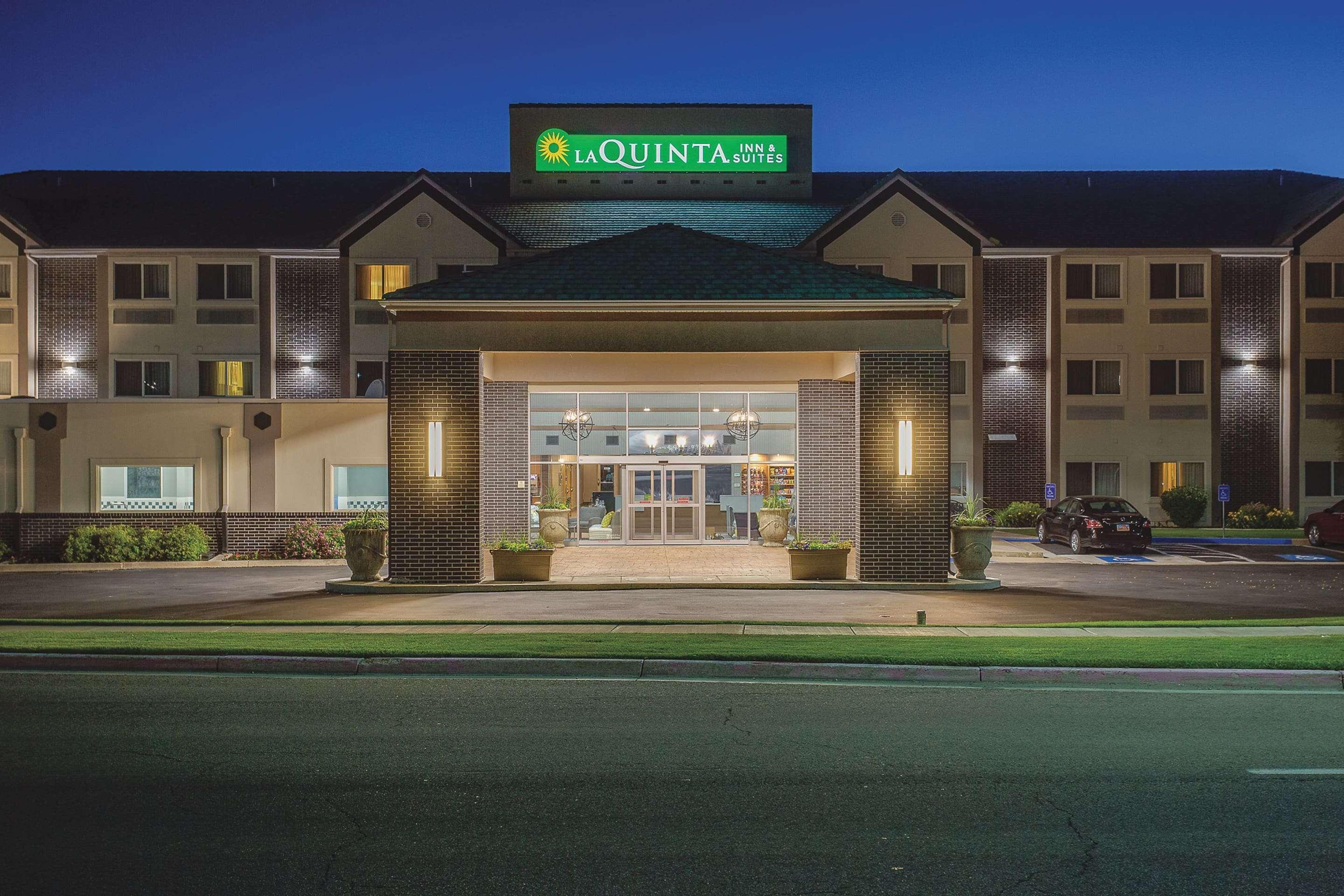 La Quinta By Wyndham Logan Hotel Eksteriør billede